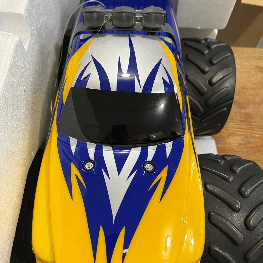Eztec 27 MHz Radio Control Monster Truck Yellow Blue 9.6V Rechargeable RC Toy
